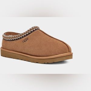 BRAND NEW UGG SLIPPERS